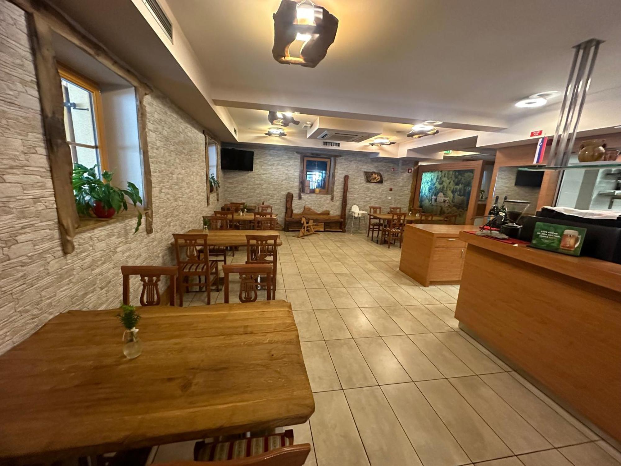 Domacija Vodnik & Apartments Cerklje na Gorenjskem Luaran gambar