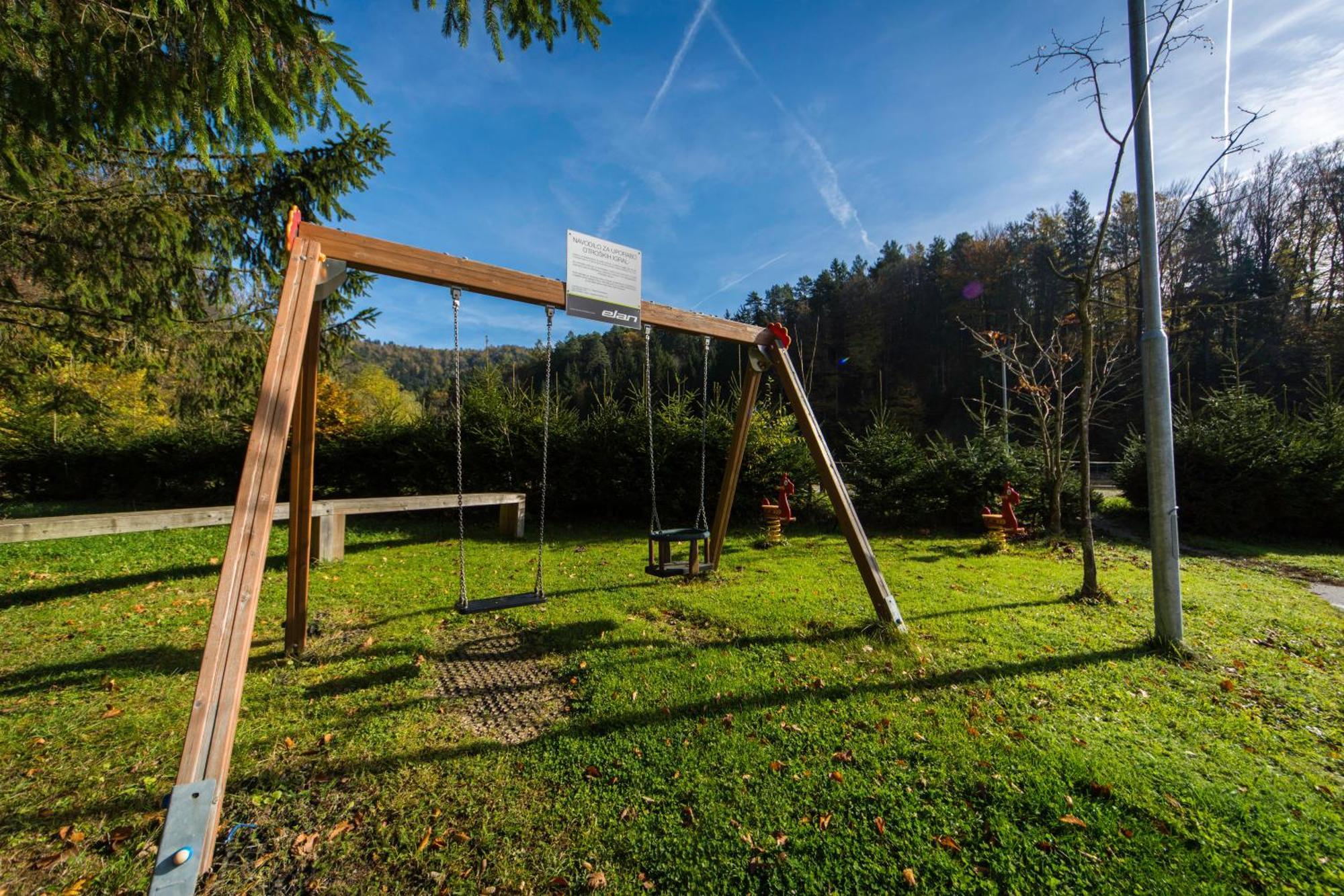 Domacija Vodnik & Apartments Cerklje na Gorenjskem Luaran gambar