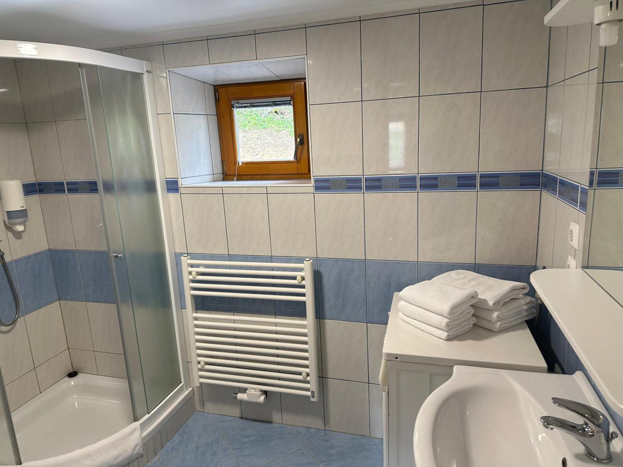 Domacija Vodnik & Apartments Cerklje na Gorenjskem Luaran gambar