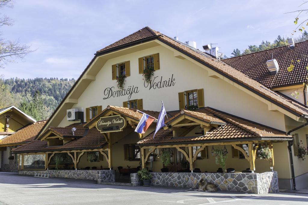 Domacija Vodnik & Apartments Cerklje na Gorenjskem Luaran gambar