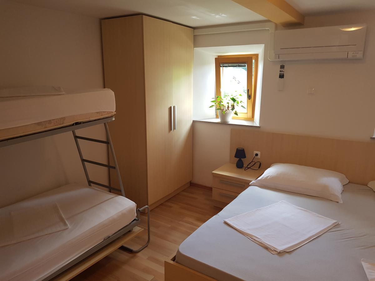 Domacija Vodnik & Apartments Cerklje na Gorenjskem Luaran gambar